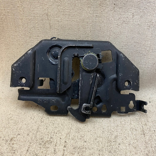 FORD COURİER Kaput Kilidi CN1A16700AB