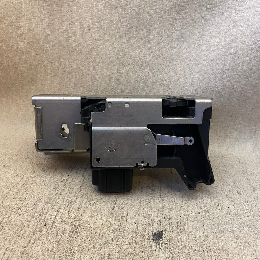FORD Connect Ön Sol Kapı Kilidi 2T1A V21813BF
