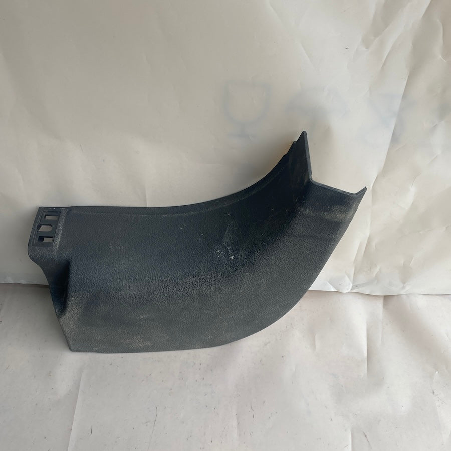 FORD Courier Ön Köşe Eşik Kapağı ET76-B02348