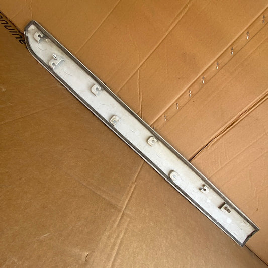 FORD Courier Ön Sol Kapı Çıtası ET76-29427