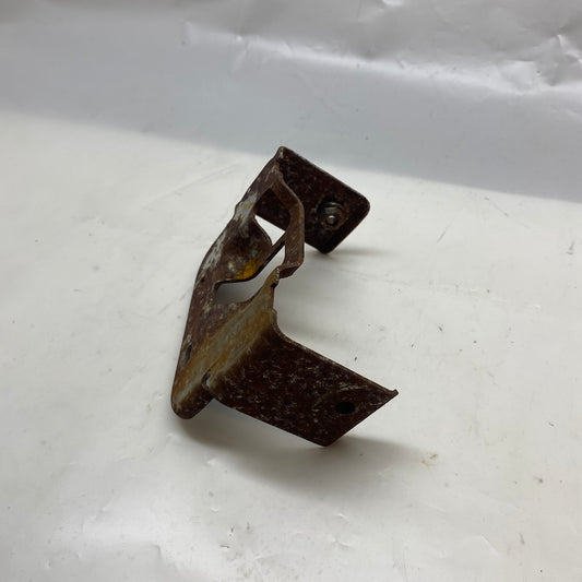 FORD Courier Orta Konsol Braketi ET76-A045B32-AA