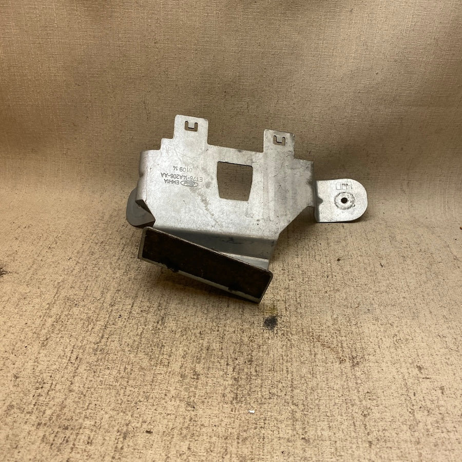 FORD Courier Tesisiat Tutucu Braket ET76-14A206AA