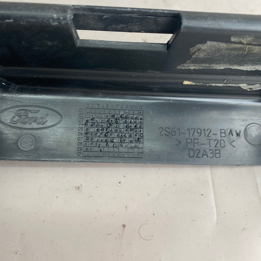 FORD Fiesta Arka Tampon Orta Braket Alt 2S61-17912 B