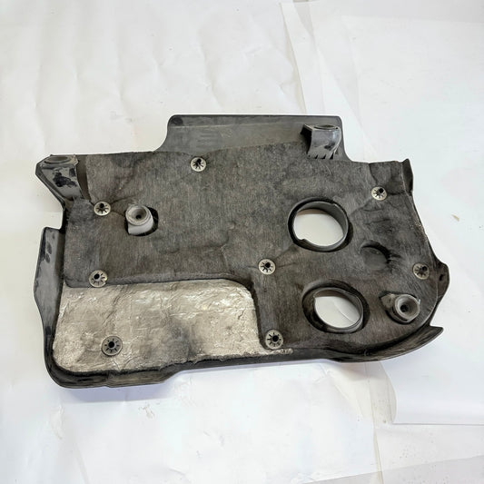 FORD Fiesta Motor Üst Kapağı AV2Q-6N041-B En Uygun Oto Parça