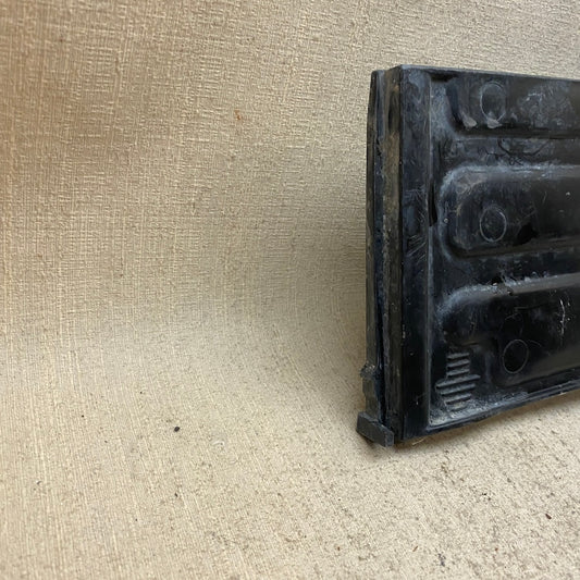 FORD Fiesta / Courier Akü Kutu Kapağı 8V21-10757-AA