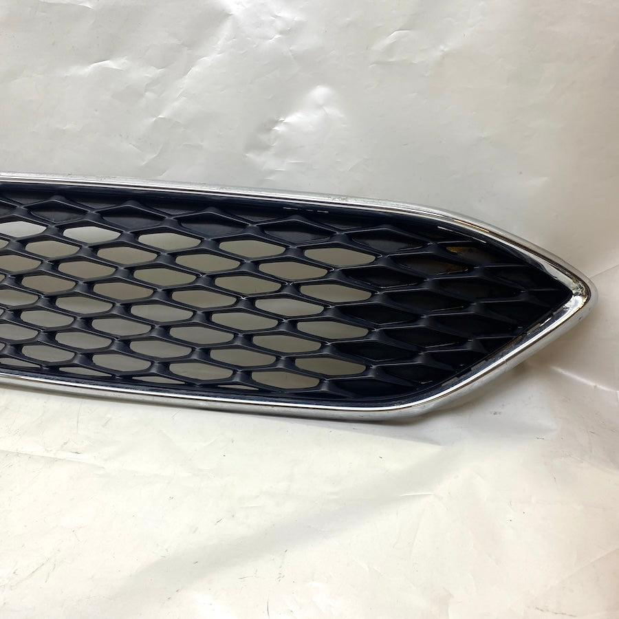 FORD Focus Ön Panjur/Ön Izgara F1EB-8200-A