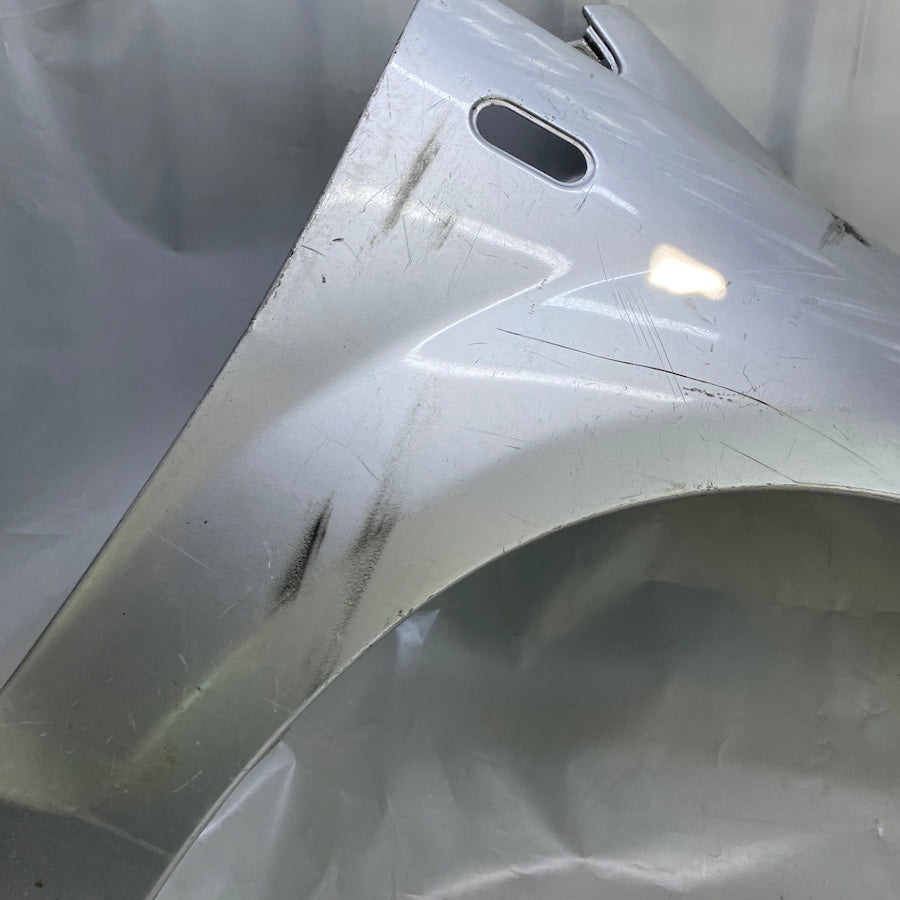 FORD Focus 2 Ön Sağ Çamurluk Orijinal Çıkma 2005-2008