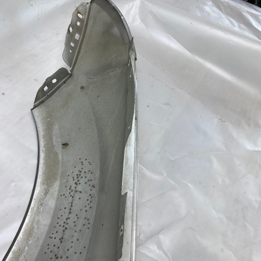 FORD Focus 2 Ön Sağ Çamurluk Orijinal Çıkma 2005-2008