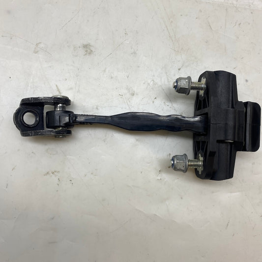 FORD Focus Arka Kapı Gergi Kolu BM51-A27200