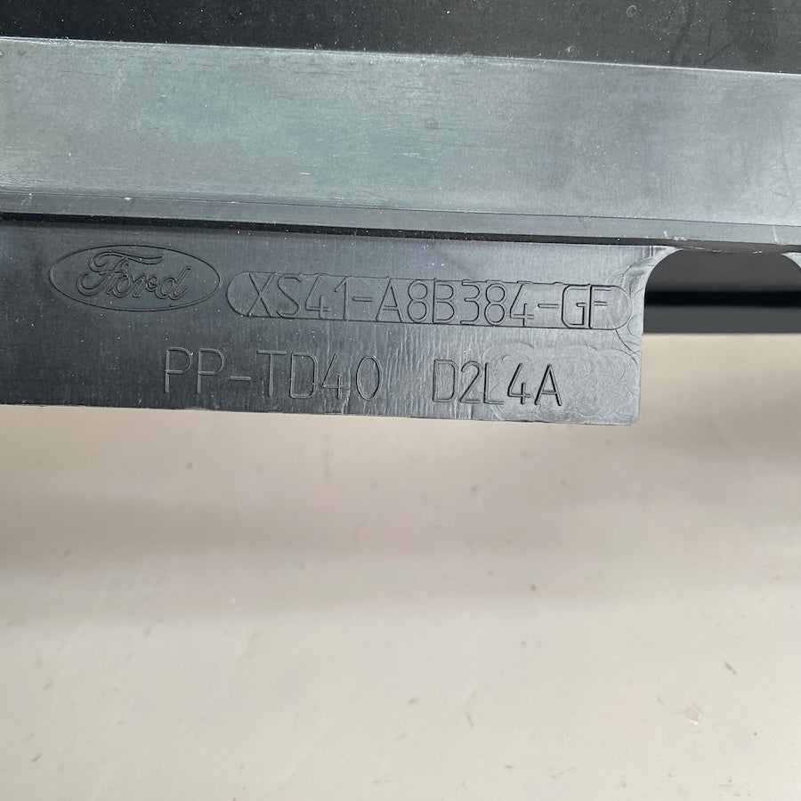 FORD Focus Radyatör Alt Bakalit XS41-A8B384
