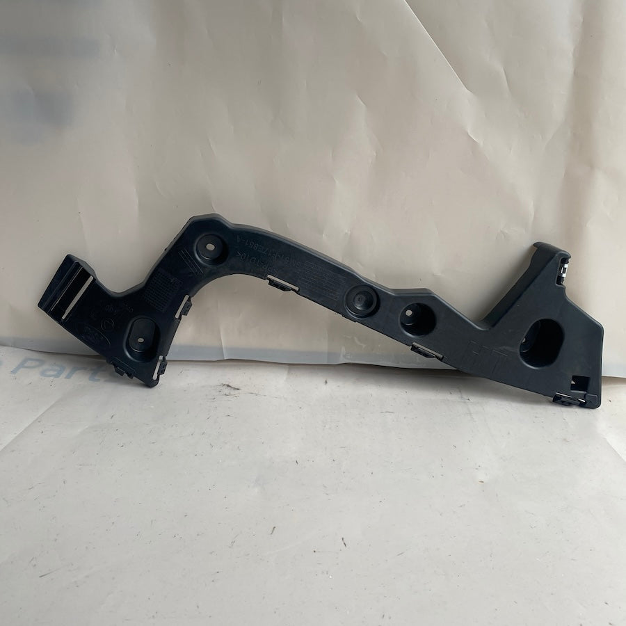 FORD Focus Sedan Arka Tampon Bağlantı Braketi BM51-F17E851-A