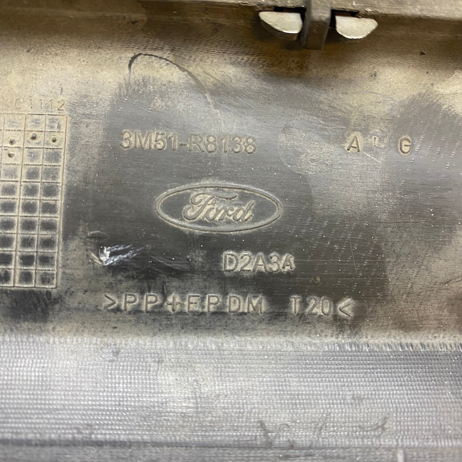 FORD Focus/C-MAX Ön Panjur 3M51-R8138