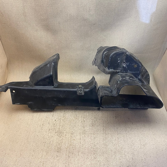 FORD Mustang Radyatör Deflektörü FR3B-8103-C