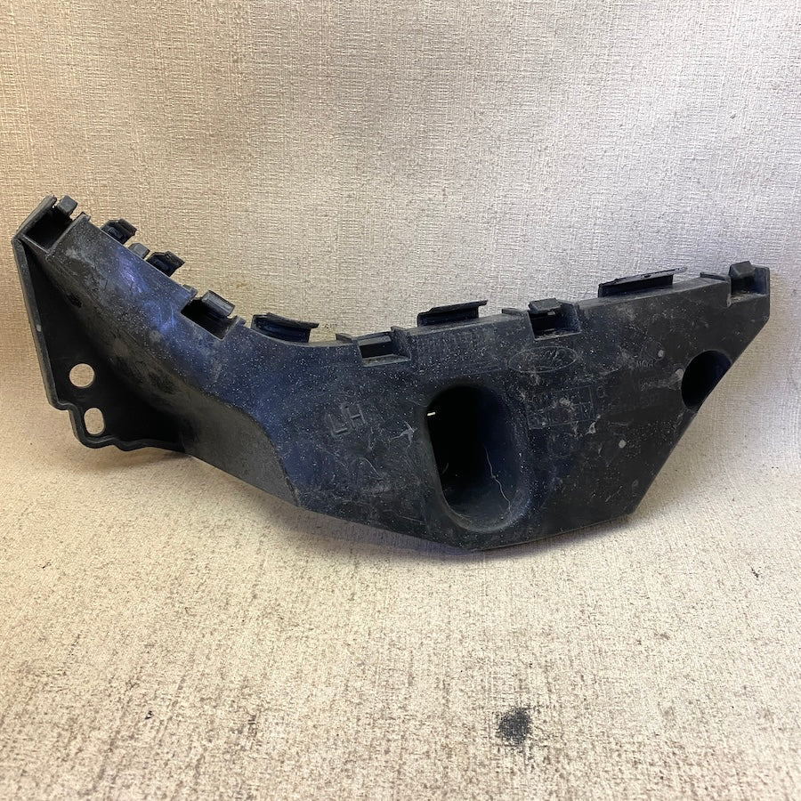 FORD RANGER T6 MK1 Ön Sol Tampon Braketi EB3B-17A870-BC