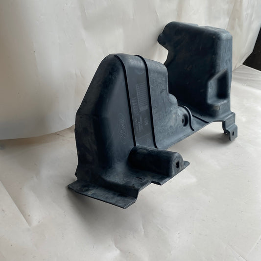 FORD RANGER T6 MK1 Sağ Hava Deflektörü EB3B-8310 C