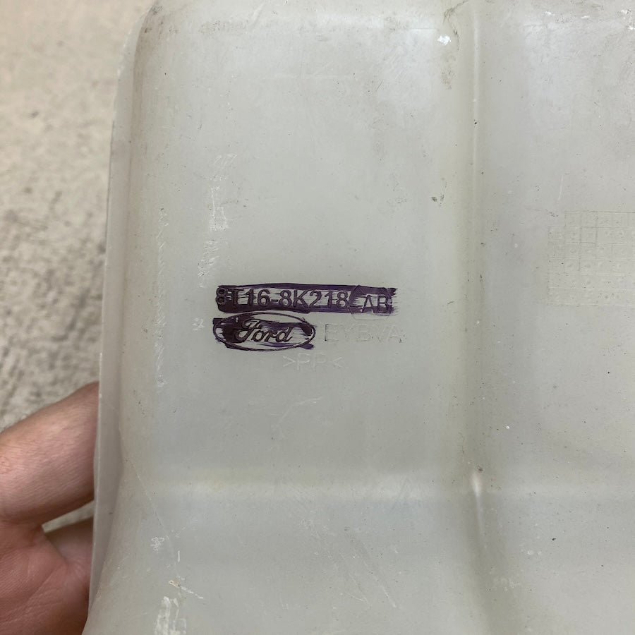 FORD Radyatör Yedek Su Deposu 8T16-8K218-AB