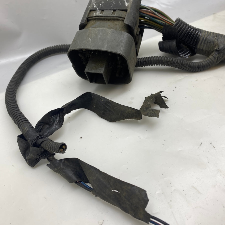 FORD TRANSIT CONNECT Sigorta Kutusu 2T1T-14A067