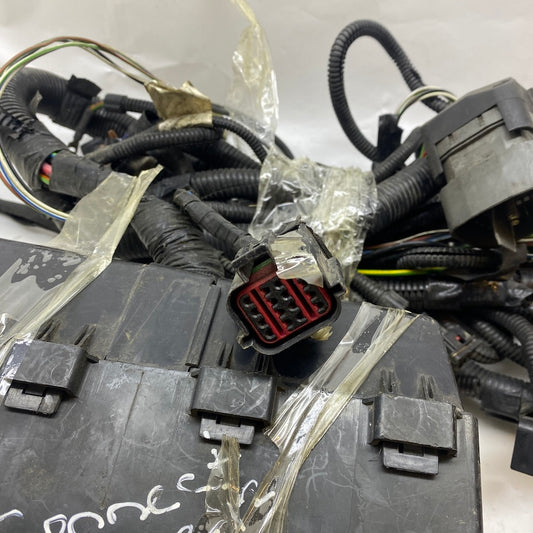 FORD TRANSIT CONNECT Sigorta Kutu ve Tesisatı 2T1T-14A067