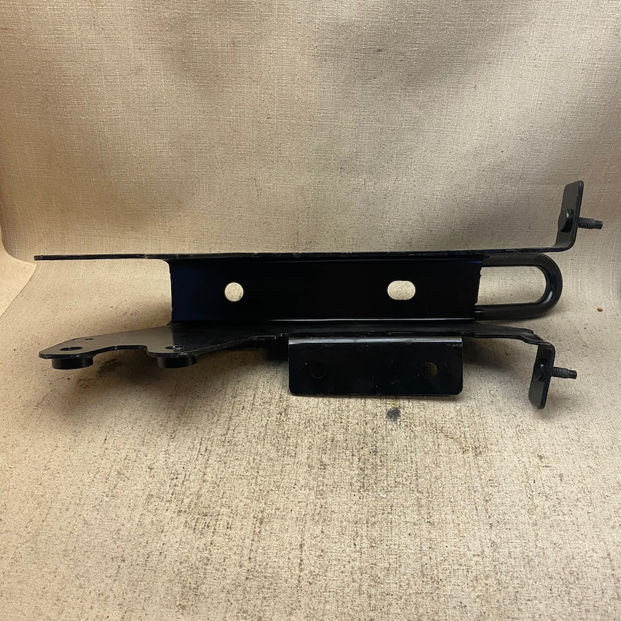 FORD Transit Custom Arka Tampon Demir Babası BK21-17912A