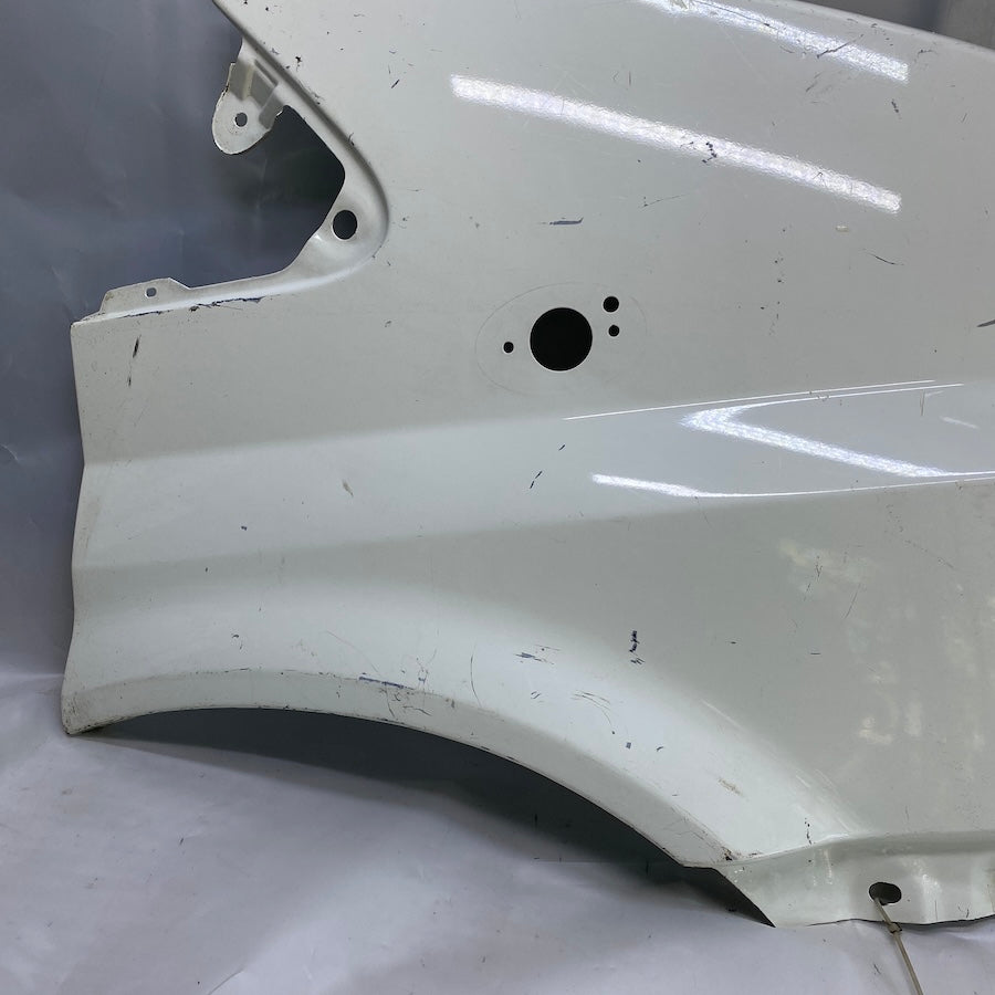 FORD Transit Ön Sağ Çamurluk 2002-2006 Orijinal Çıkma