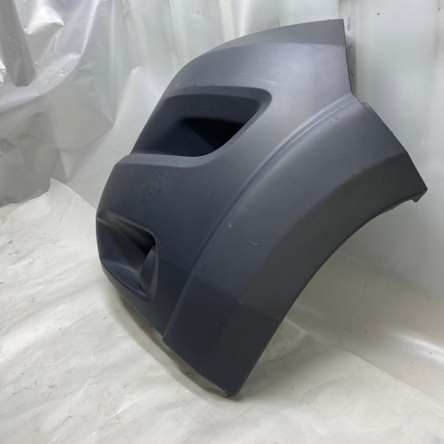 Fiat Ducato Ön Sol Tampon Sis Yuvalı (Sıfır Ürün) 2014-2020