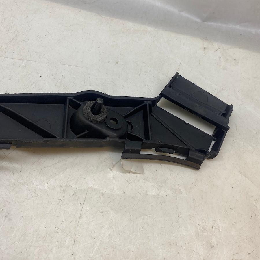 Ford C-Max Arka Sol Çamurluk Ağız Braketi AM51-17E851-AF | Orijinal Çıkma 2009-2015