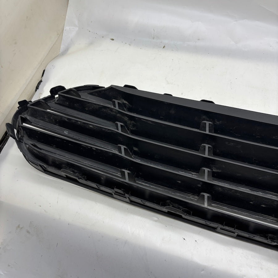 Ford COURIER 14 Ön Tampon Panjuru ET76-17B958