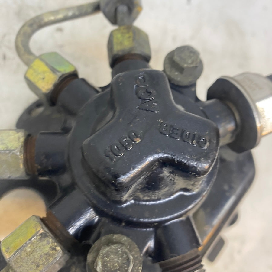 Ford Connect Enjektör Ve Bağlantı Braketi 1S4Q 9W276 CB