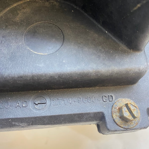 Ford Connect Hava Filtre Kazanı 2T14-9600-AB Orijinal
