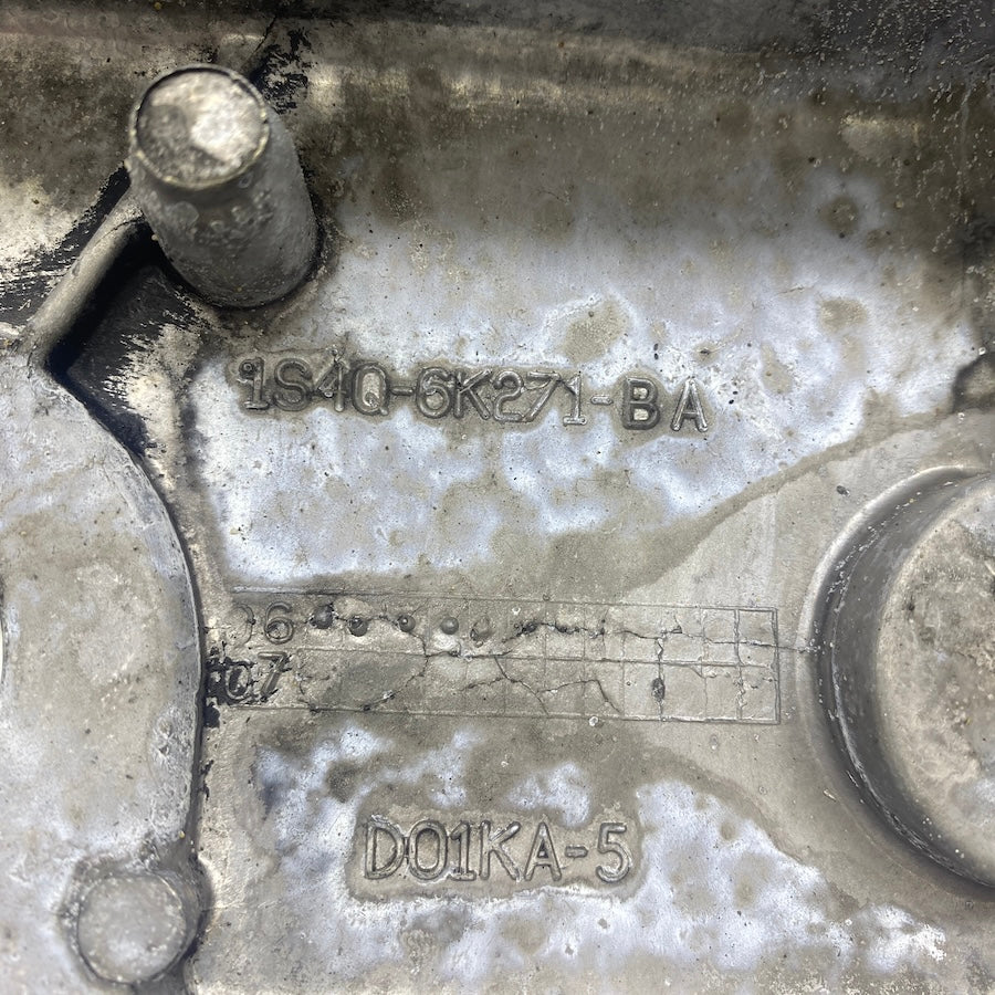 Ford Connect Külbütör Kapağı 1S4Q 6K271 BA