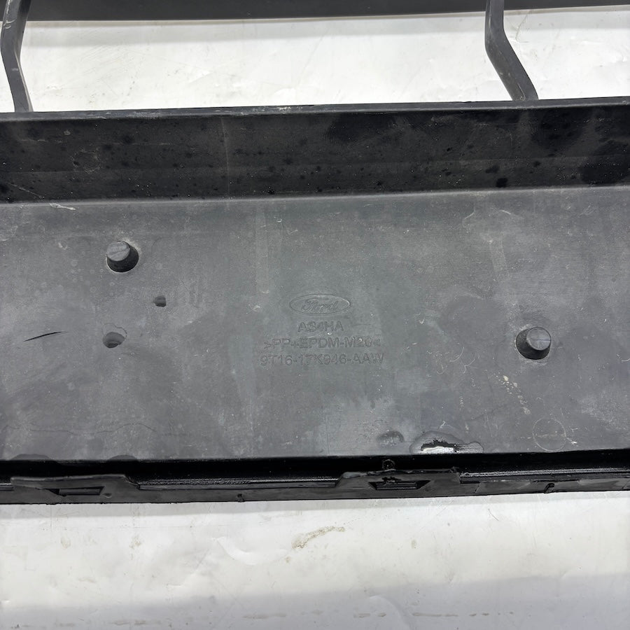 Ford Connect Ön Panjur 9T16-17K946-AAW