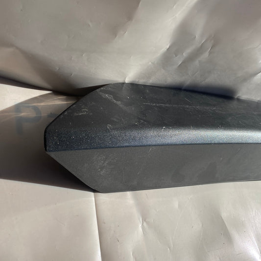 Ford Connect Tourneo Arka Kapı Plaka Aydınlatma Trimi DT11-R43404