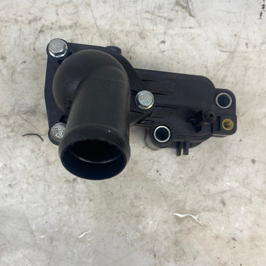 Ford Connect / Focus 1.8 TDCi Termostat Gövdesi 2S4Q 9K478 AD