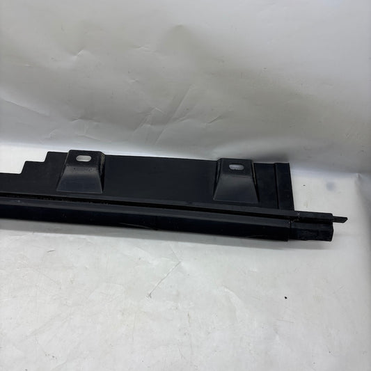 Ford Courier Arka Marşpiyel Bakaliti ET76-101A04-AF