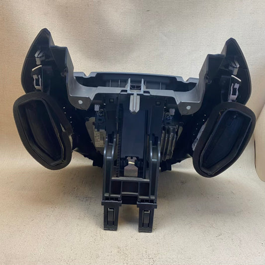 Ford Courier Multimedya Paneli Havalandırma Delikli ve USB Portlu ET76-V047A04-EAW