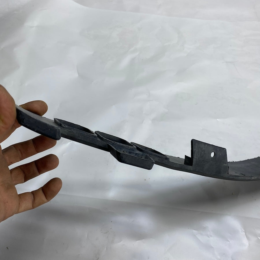Ford Courier Ön Tampon Alt Tozluk ET76-17778-AB