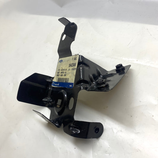 Ford Courier Sağ Çamurluk Bağlantı Sacı ET76-A16C198-AB