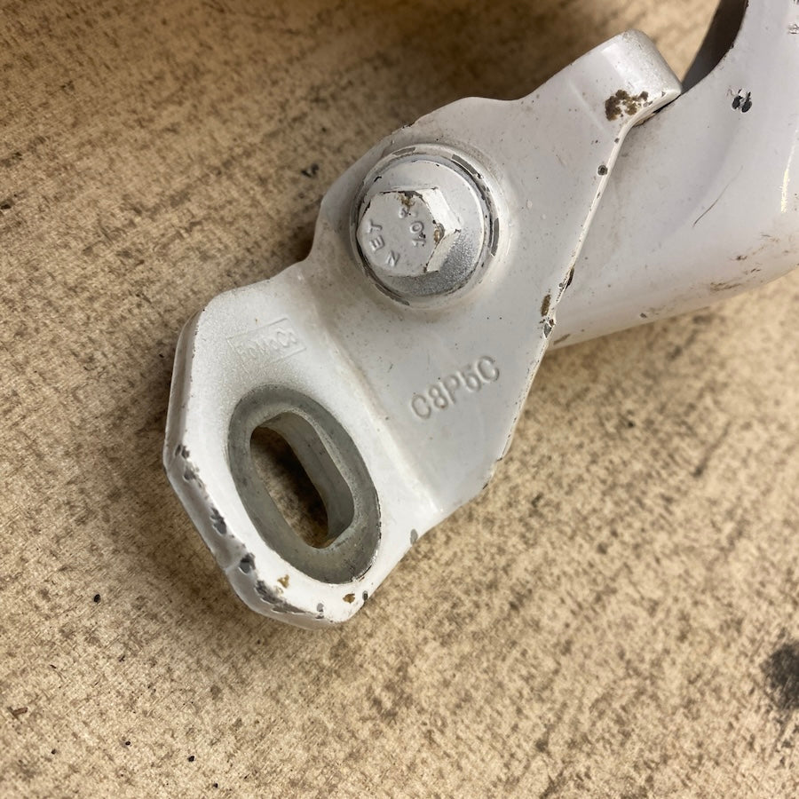 Ford Courier Sol Alt Kapı Menteşesi BB53-7822811-AH