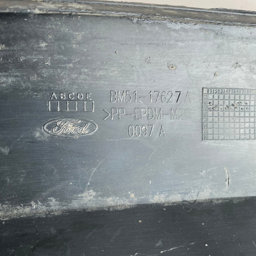 Ford FOCUS 11 Ön Tampon Sol Alt Karlık BM51 17627 AB