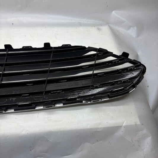 Ford Fiesta 13 Ön Tampon Panjuru Üst C1BB-17B968