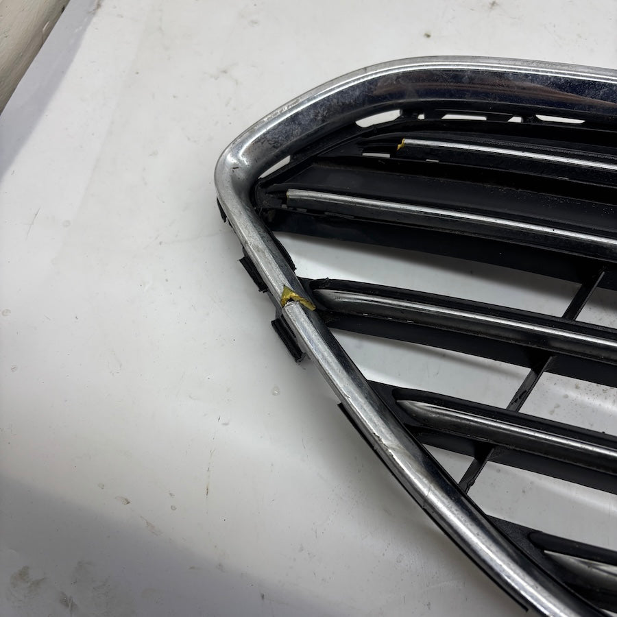 Ford Fiesta 13 Ön Tampon Panjuru Üst C1BB-17B968