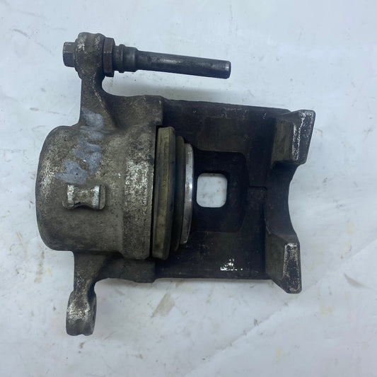 Ford Fiesta 6 Ön Sağ Fren Kaliperi