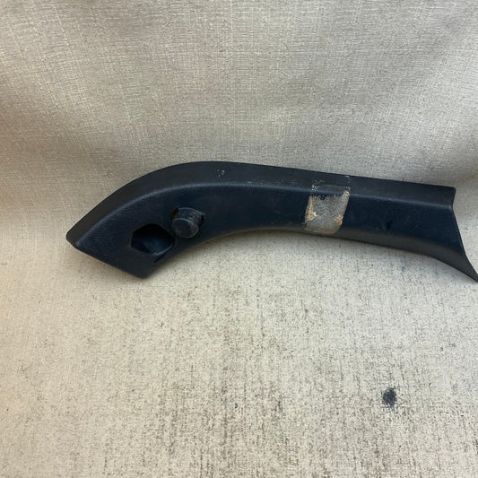 Ford Fiesta Bagaj Panzilot Tutucu Kapağı 8A61-B42907-A