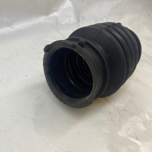 Ford Fiesta Hava Filtre Borusu H1B1-9R504CC Orijinal