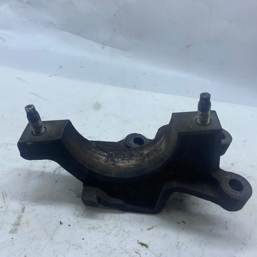 Ford Fiesta Ön Aks Tutucu Braketi 2S61 3K305 AF