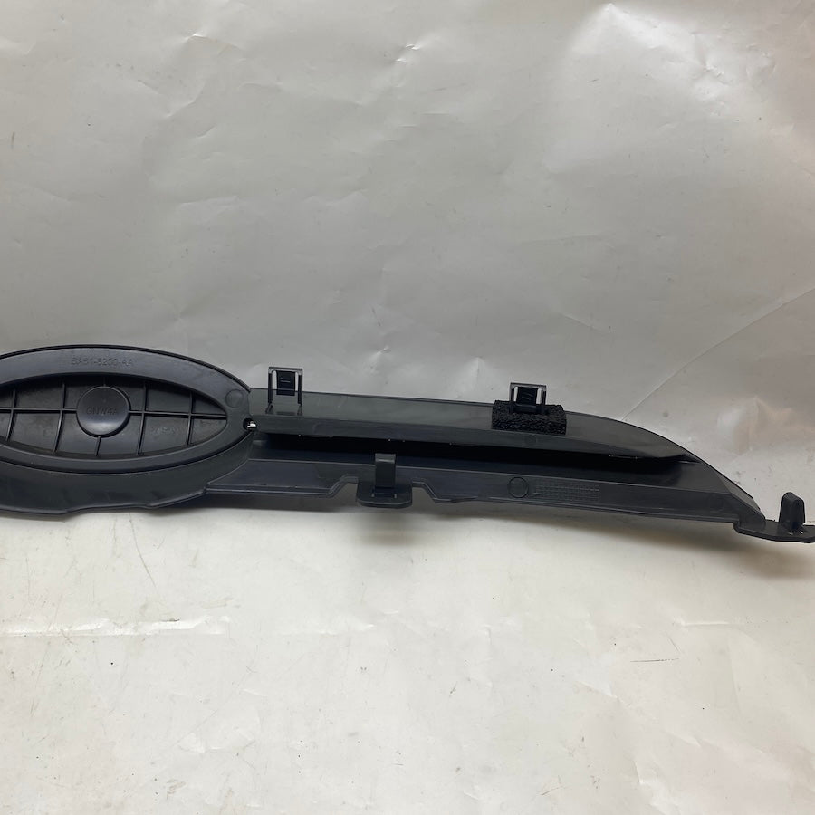 Ford Fiesta Ön Panjur BA61 8200 AA