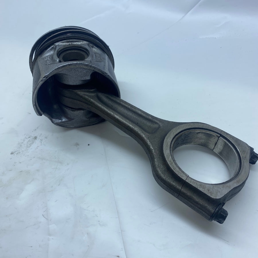 Ford Fiesta Piston ve Bağlantı Kolu 074132