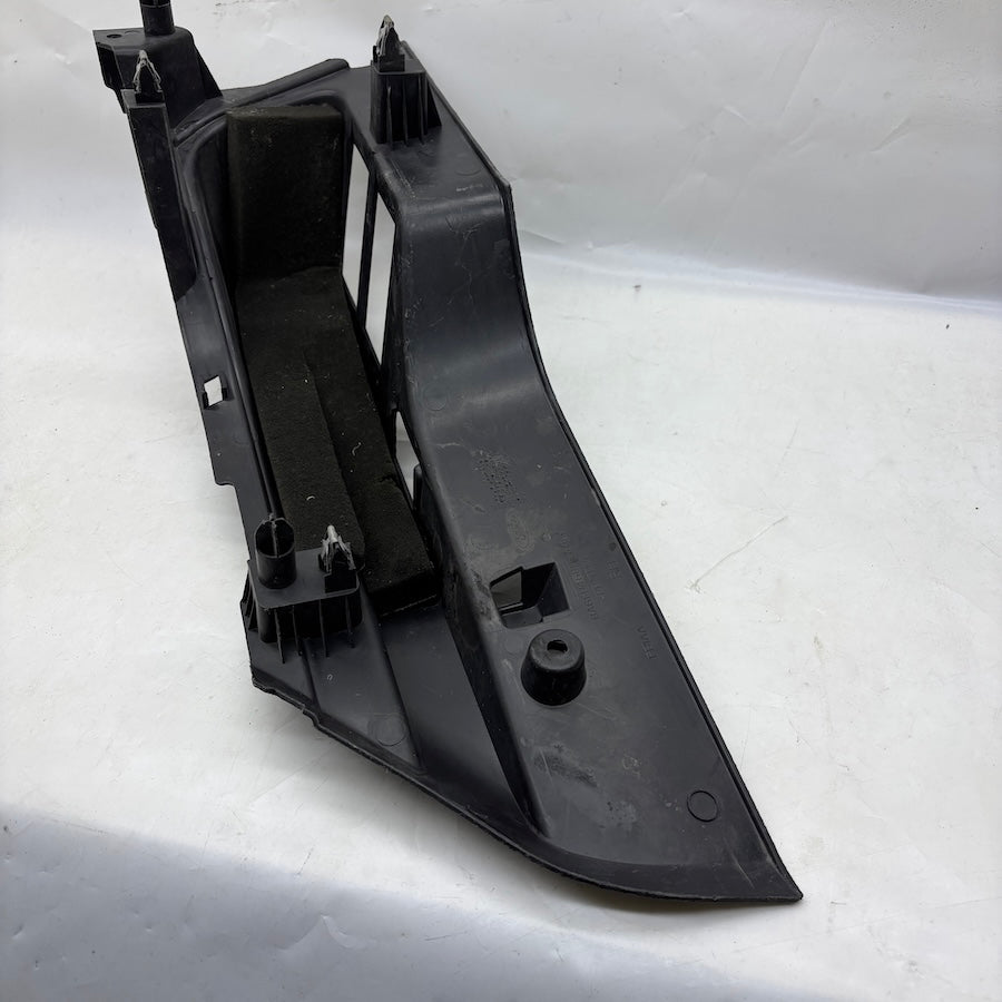 Ford Fiesta Sağ Arka Raf Bagaj Kenar Plastik 8A61-B46808