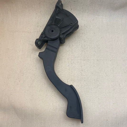 Ford Focus 2 Gaz Pedalı Elektrikli 4m51-9f836-ah