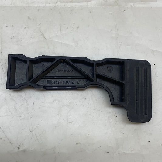 Ford Focus 2 Kalorifer iç braketi 3M5H-18A457